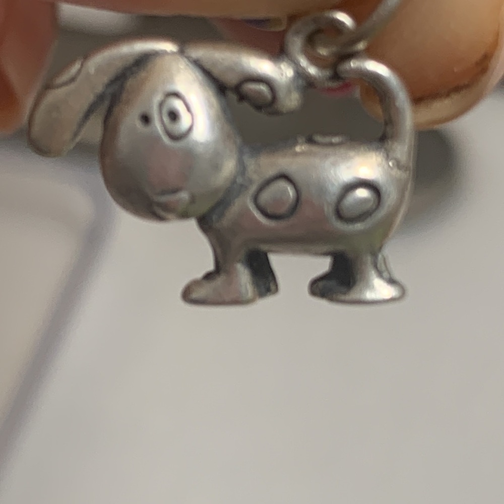 Vintage sterling silver Lucy Ann beagle dog charm . .925. Floppy ears and spots - Picture 3 of 6
